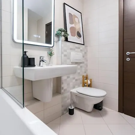 Vivando - Bright 1br - Amazing Terrace + Parking * Bucharest