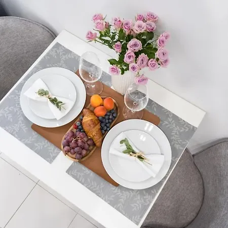 Vivando - Bright 1br - Amazing Terrace + Parking Bukarest