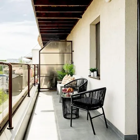 Apartment Vivando - Bright 1br - Amazing Terrace + Parking Bucharest
