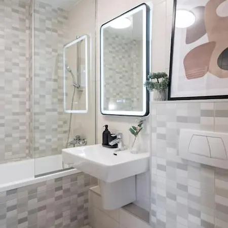 Apartment Vivando - Bright 1br - Amazing Terrace + Parking *